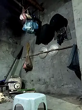 vangkt-cute - Vangkt-cute's free webcam - UK Sex Cams