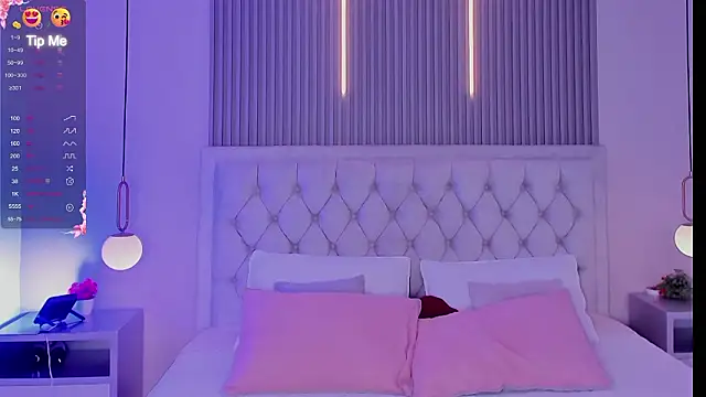 Chloe_dolls18 webcam