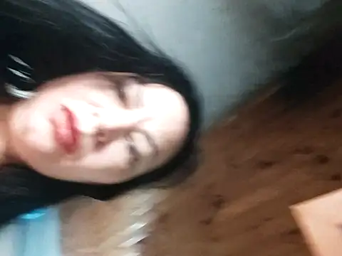 hottatarka - HotTatarka's free webcam