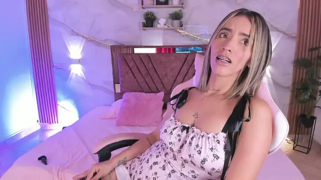 your_whore_Salome webcam