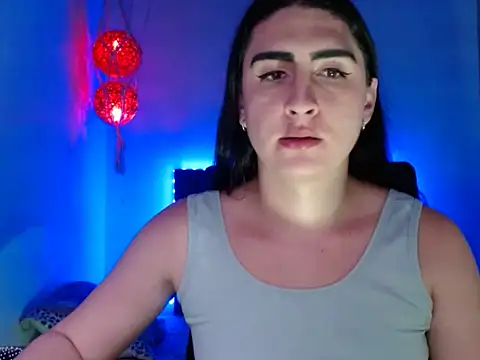 lola_diez - Lola_diez's free webcam - UK Sex Cams