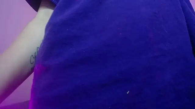 Ashley_benson_x webcam