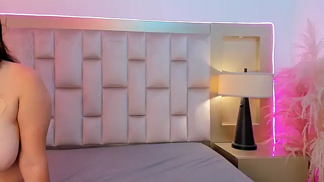 Nikoll_and_Ryan webcam