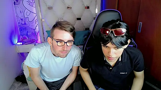 Top_and_bottom webcam