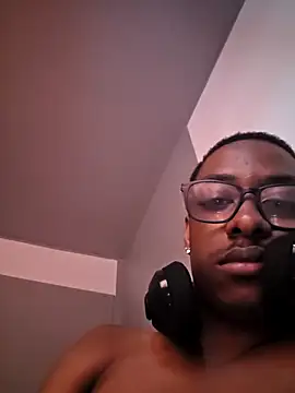 hormoneactivated webcam