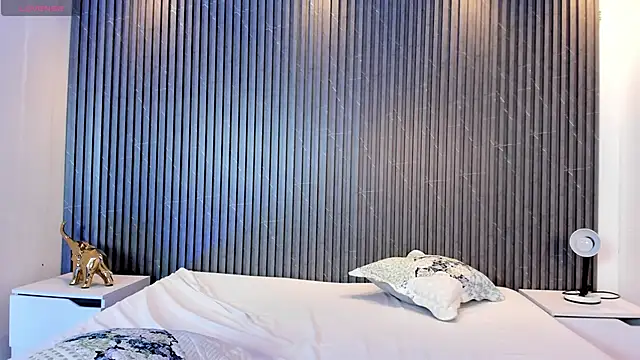 Alicee_Broownn webcam