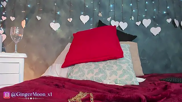 GingerMoon_ webcam