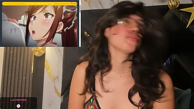 CoralineSanchez webcam