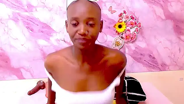 EbonyOlive69