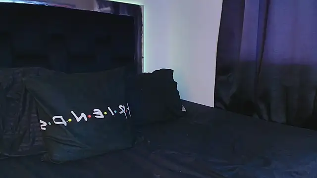 madisonwalkeeer webcam