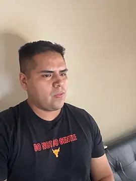 MATEODANIELLATINO webcam