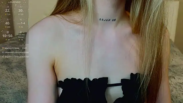 TiffinyMergist webcam