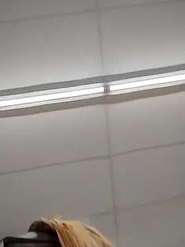 Jasmine_FullsShine webcam