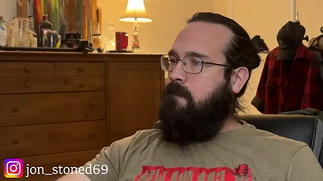 beardedfantasydaddy webcam