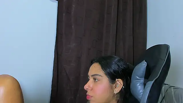 violet_and_myers webcam