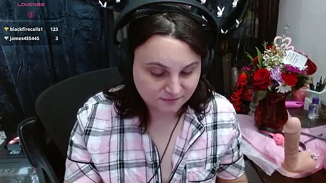 Salacious_Sage webcam