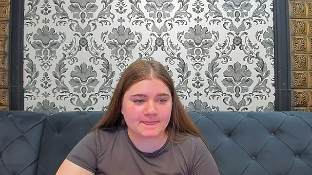 LissaBigTitts webcam