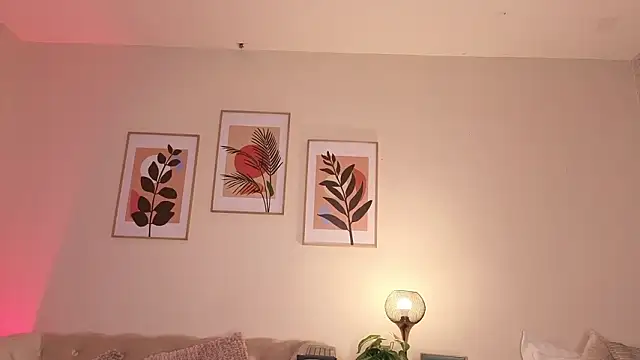 dahianawalcott - DahianaWalcott's free webcam