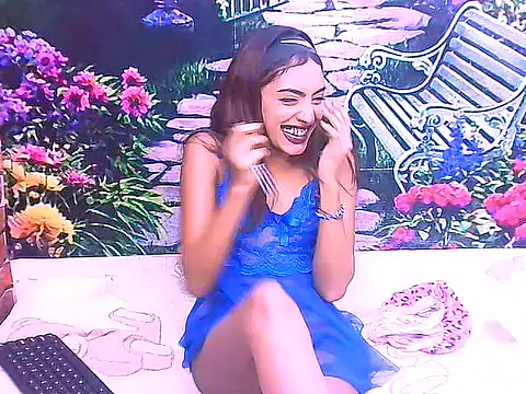 IndianPretty14u2Luv webcam