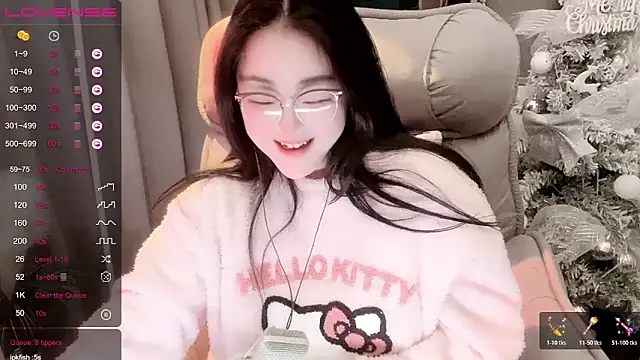 Monica-666888- webcam