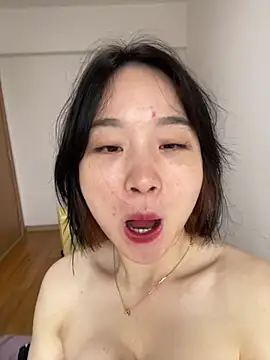 美女Y2Luvk在线直播