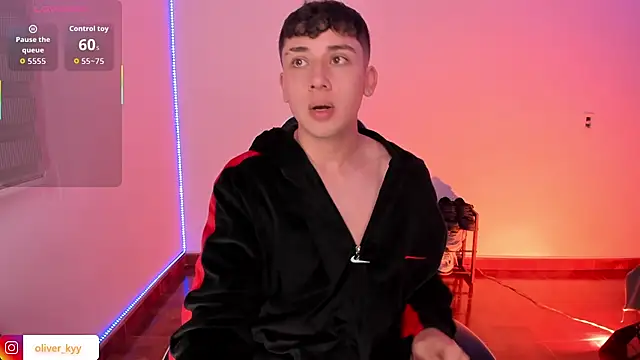 oliver_kyy webcam
