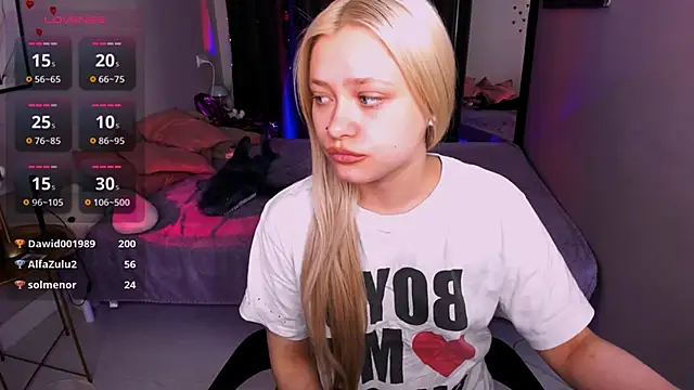 Millie_Vanillies webcam