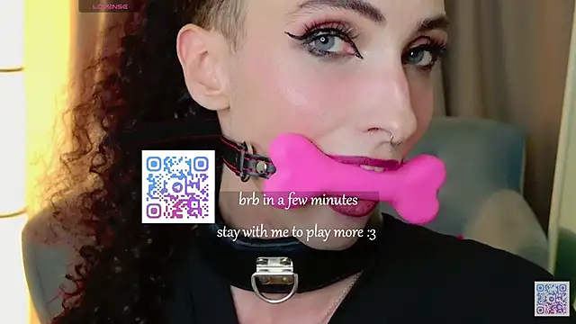 Queen_of_tease webcam