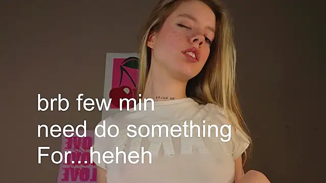 TiffinyMergist webcam