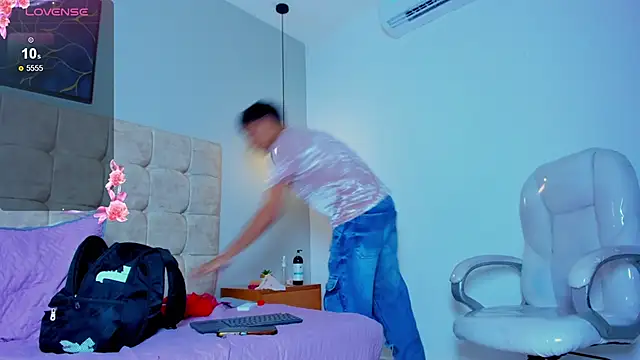 twink_royale18 webcam