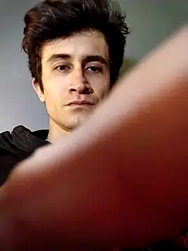 Loggan_donnelly webcam