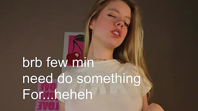 TiffinyMergist webcam