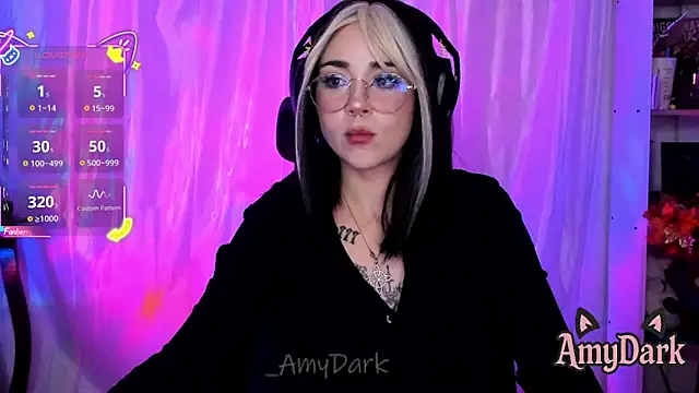 _AmyDark webcam