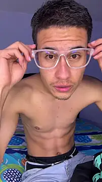 Latin_Paisa_Boy webcam