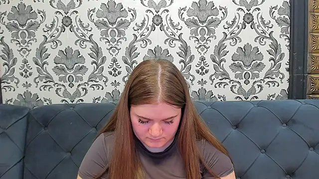 LissaBigTitts webcam