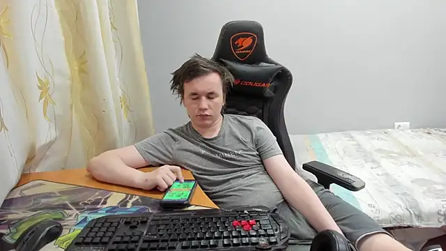 iliaskrislove webcam