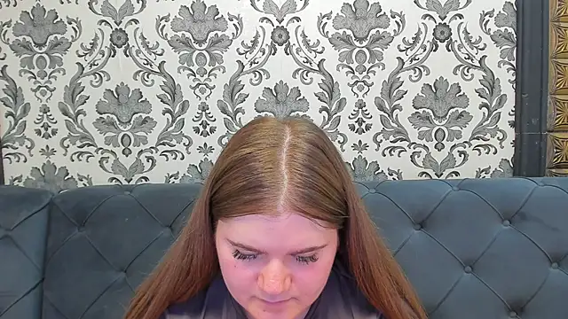 LissaBigTitts webcam
