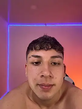 oliver_kyy webcam