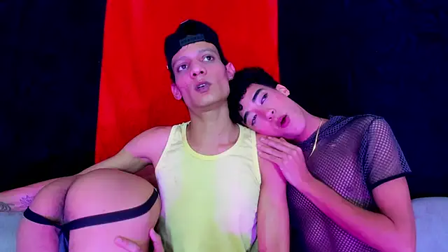 Pleasure_boys_hot webcam