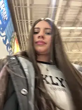 isabella21_ - Isabella21_'s free webcam