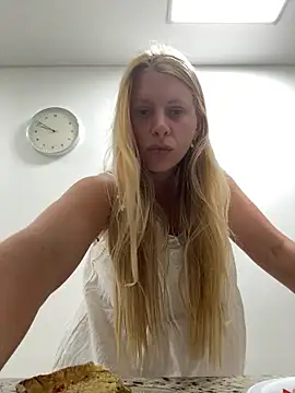 michonexxxok - MichoneXxXok's free webcam