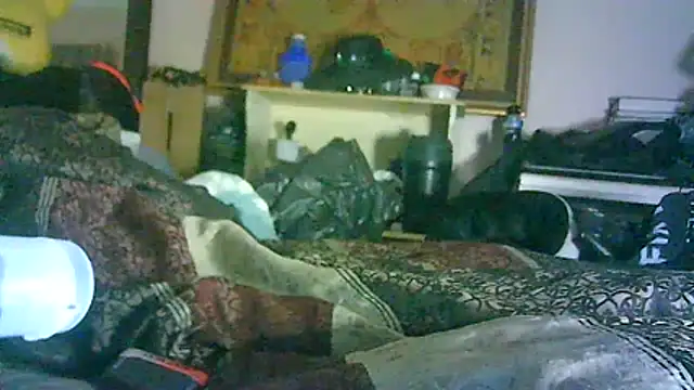 ON3YOULLN3VER_FIR3 webcam