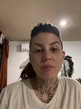 izy_cute_ - Izy_cute_'s free webcam - UK Sex Cams