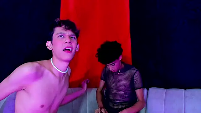 Pleasure_boys_hot webcam