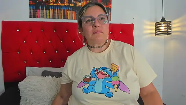 carolinacrus01 - Carolinacrus01's free webcam