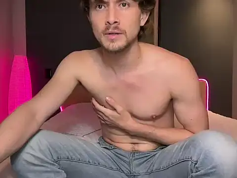 mcklister_kinky_feets webcam