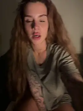 EmiliaCatalina webcam