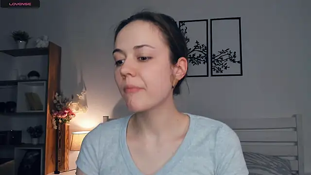 MalvinaTrafford webcam