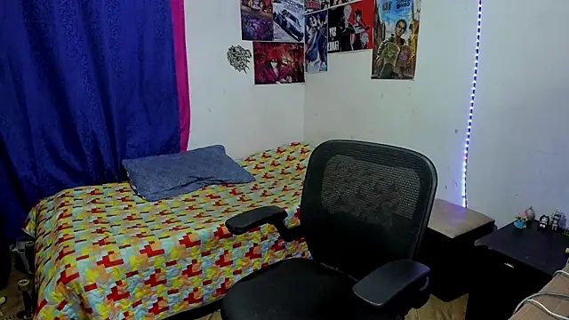 golden_ryyan webcam