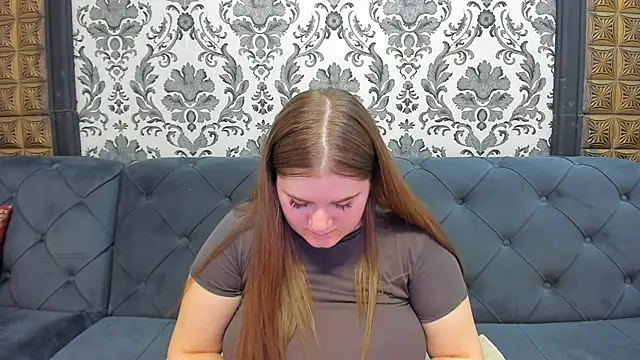 LissaBigTitts webcam